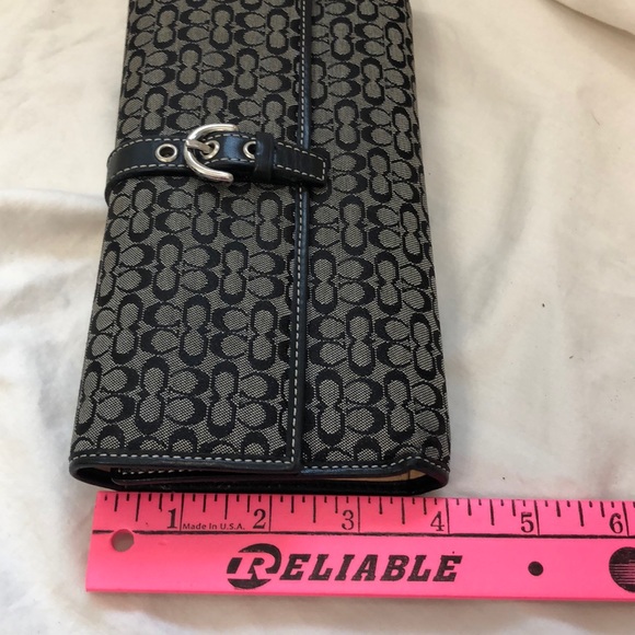Authentic Signature black Coach satchel and wallet - Picture 8 of 12